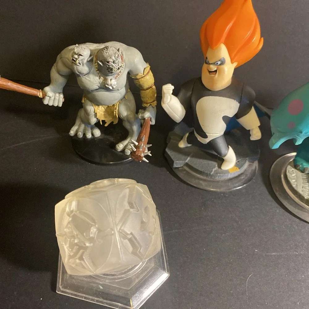 Disney Infinity 2.0 3.0 (INF-8032386) Portal Base Pad (Wii, Wii U, PS3, PS4) lot